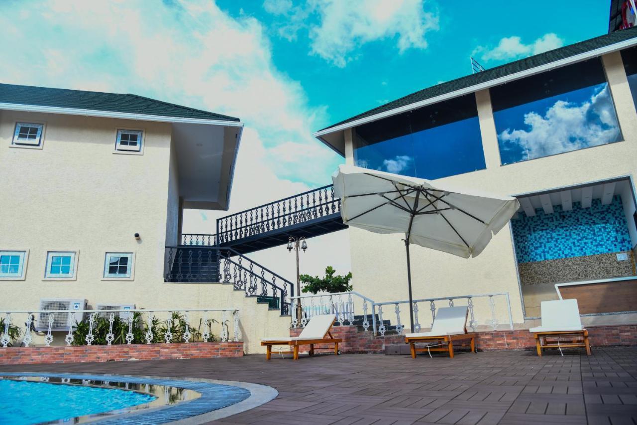 Faith Cricket Club & Resort Bhopal Extérieur photo