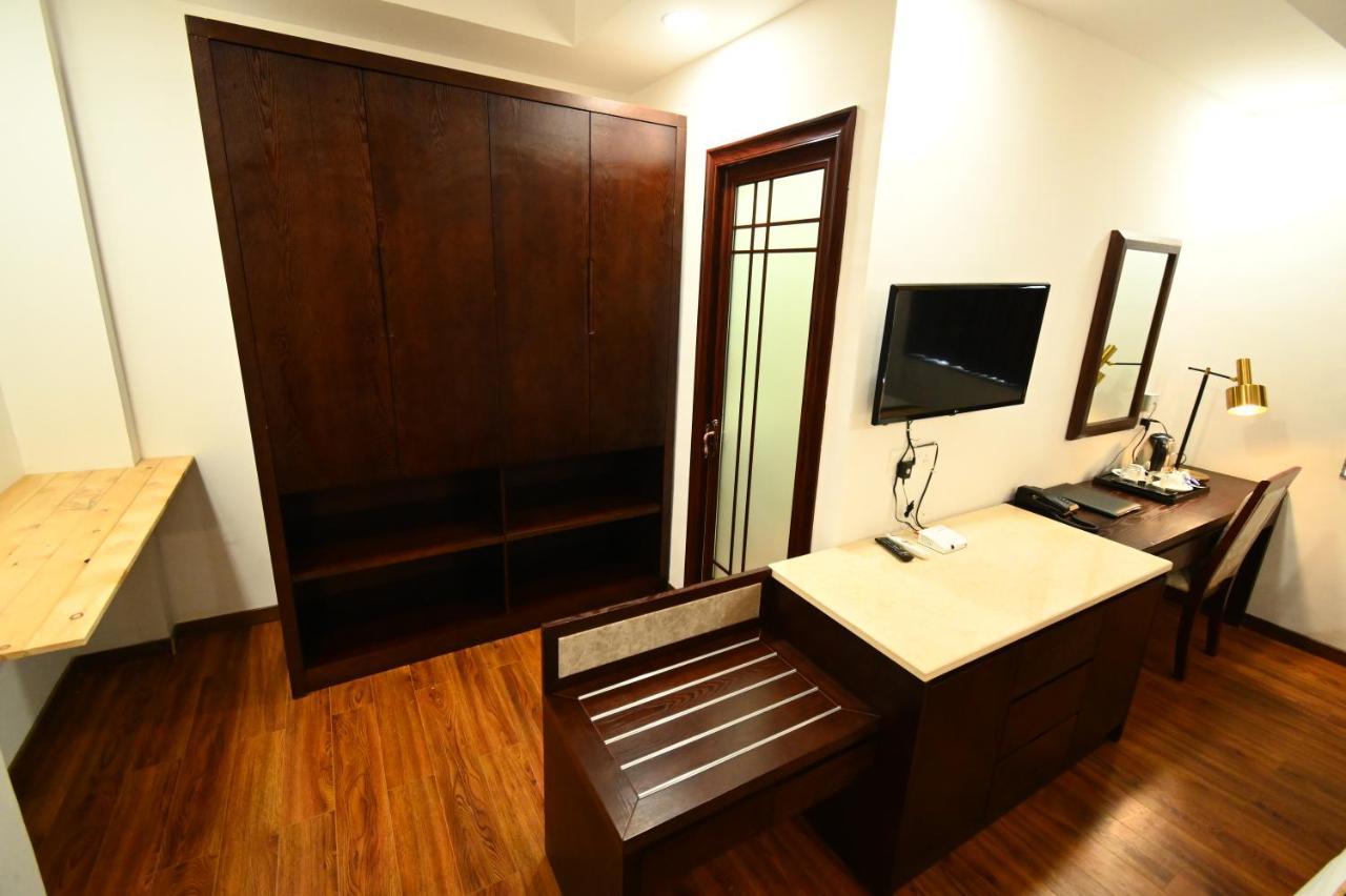 Faith Cricket Club & Resort Bhopal Extérieur photo